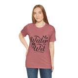 Water Is Wet Women's Graphic T-Shirt